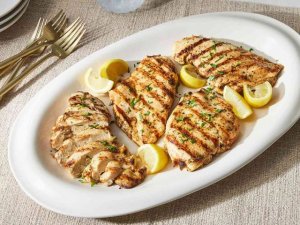 Weeknight Grilled Chicken With Lemon and Oregano: A Foolproof Marinade
