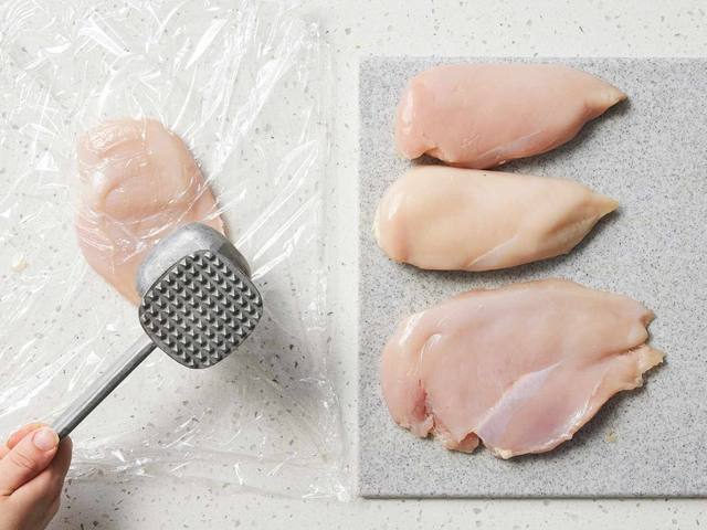 Juicy Grilled Chicken Breasts step 3