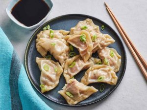 Homemade Steamed Pork Dumplings: A Step-by-Step Guide for Beginners