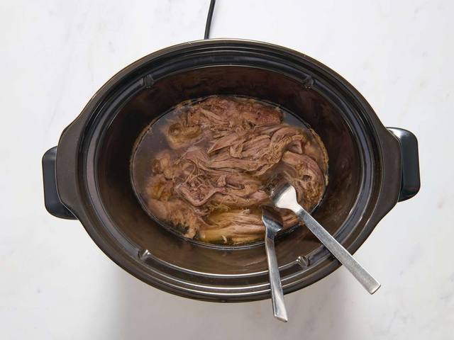 Slow Cooker Pulled Pork step 3