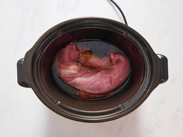 Slow Cooker Pulled Pork step 2