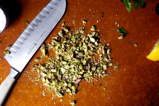 chopped salted pistachios
