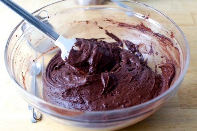 a shiny dark batter