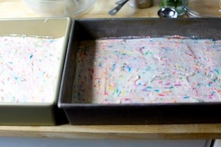 sheet cake thin layers