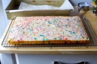 confetti sheet cake layer